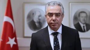 cumhurbaskani basdanismani mehmet ucumdan dem partiye elestiri ocalanin kendisi dahi sart ileri surmezken 6sPdNUyc.jpg
